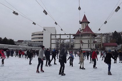 Acces gratuit pe Patinoarul Areni și pe patinoarul artificial din Centru, începând cu Ziua Bucovinei