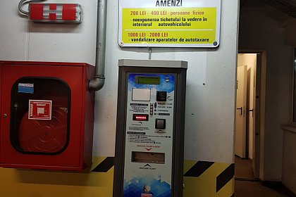 Plăți cu SMS sau cu cardul, la parcările cu taxă din Suceava