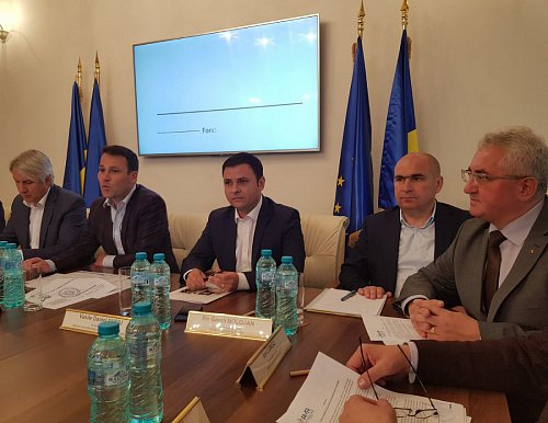 Urgentarea semnării contractelor de finanțare pe fonduri europene, solicitată de primarul Sucevei la București