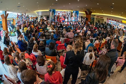 „Frumoasa din Pădurea Adormită”, spectacol de teatru, duminică, la Iulius Mall Suceava