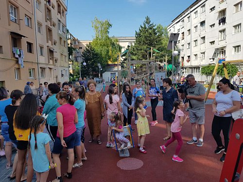 Cel mai mare loc de joacă din Suceava a fost inaugurat în Burdujeni (Foto)