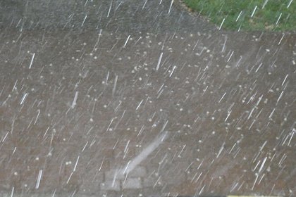 Cod galben de furtună și ploi abundente în Suceava, timp de două zile