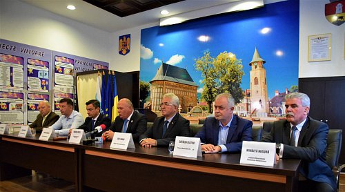 Asociaţia „Moldova se dezvoltă” are de azi act constitutiv, statut și prima conducere