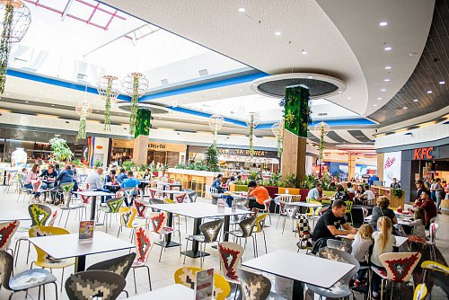Zona de food din Shopping City Suceava a fost modernizată