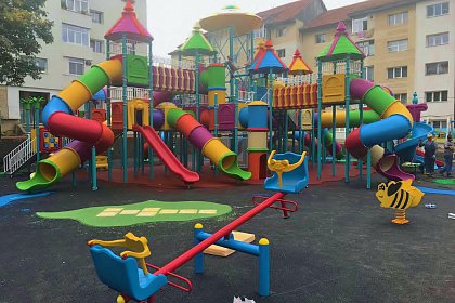 Cel mai mare loc de joacă din Suceava, de 1000 mp, va fi inaugurat în Obcini