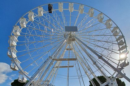 Roată panoramică și funicular spre Cetate, propuneri pentru amenajarea Parcului Șipote - Roată panoramică precum cea din orasul Olbia din Sardinia