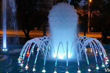 Fântână arteziană cu jocuri de lumini, inaugurată în Parcul de lângă Policlinica Areni