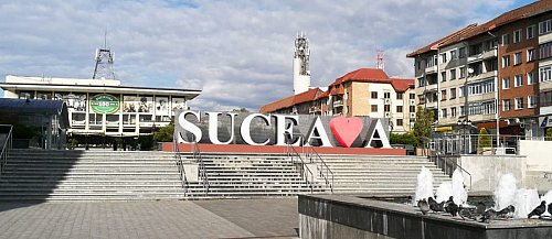 Mesajul luminos „Iubesc Suceava” a fost amplasat în centrul municipiului