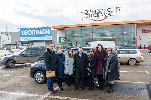 Un autoturism nou a fost oferit de Shopping City Suceava Centrului de Recuperare și Reabilitare Neuropsihiatrică Zvoriștea