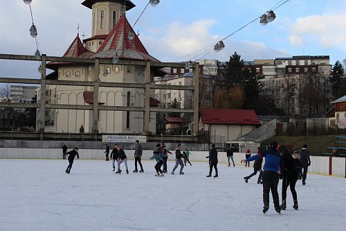 Acces gratuit pe Patinoarul Areni, pe 1 Martie