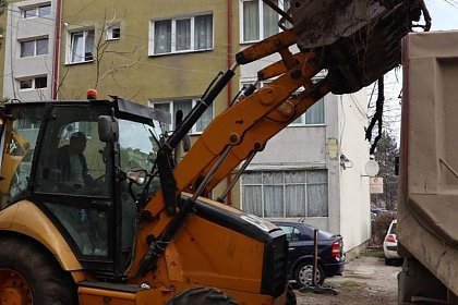 O nouă stradă, creată pentru fluidizarea traficului în zona Școlii nr. 4 din Suceava