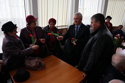 Primul club al pensionarilor, inaugurat în centrul Sucevei - urmează cluburi în toate cartierele