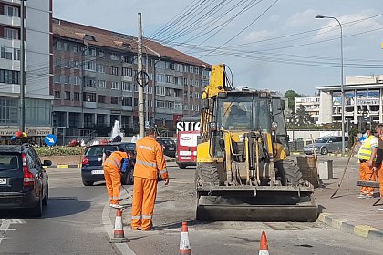 Reparații la sensurile giratorii din Suceava, pe timp de pandemie