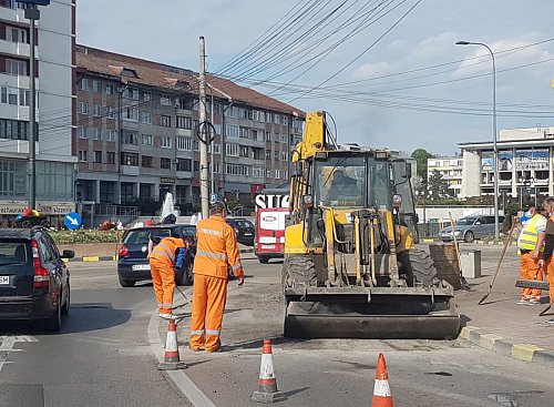 Reparații la sensurile giratorii din Suceava, pe timp de pandemie