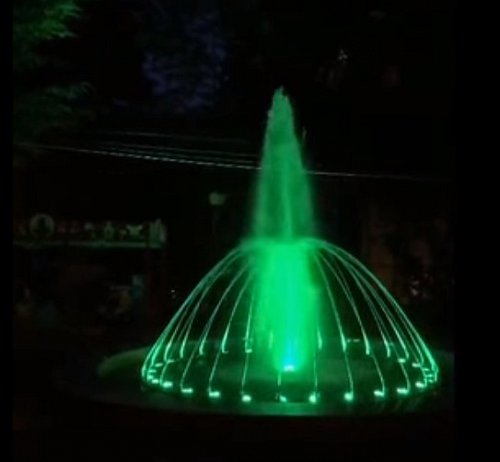 Jocuri de apă și lumini la fântânile arteziene din Parcul Central, reparate și modernizate (Video)