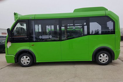 7 autobuze electrice mici completează parcul auto de transport public electric din Suceava