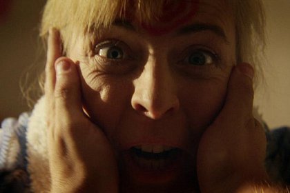 Comedia horror „Seven Stages to Achieve Eternal Bliss”, cu Taika Waititi în distribuție, la Warner TV