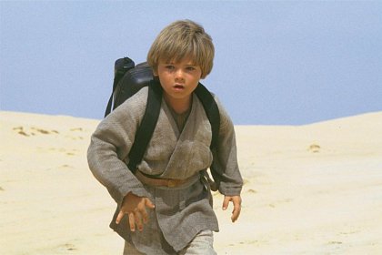 Jake Lloyd - actorul care l-a interpretat pe Anakin Skywalker copil 3