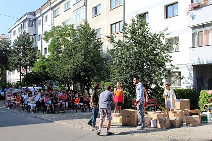 Teatru pe străzile Sucevei