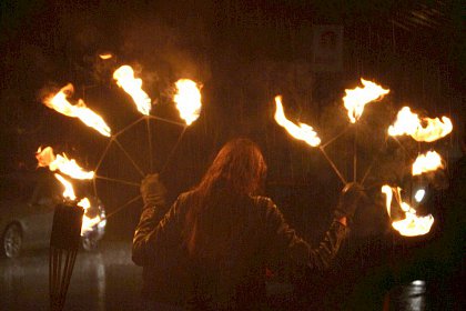 Cavaleri, domnite, razboinici si arlechini in cea mai mare parada medievala din Romania