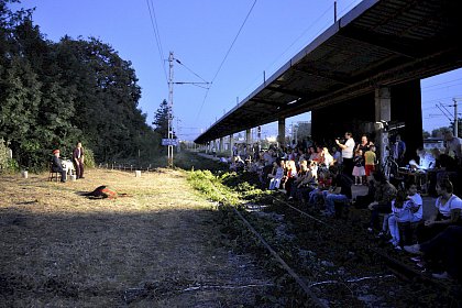 “Trenul de noapte" a ajuns în Gara Burdujeni, cu un numar record de spectatori