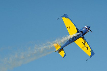 Mii de oameni au prins aripi, la Suceava Air Show