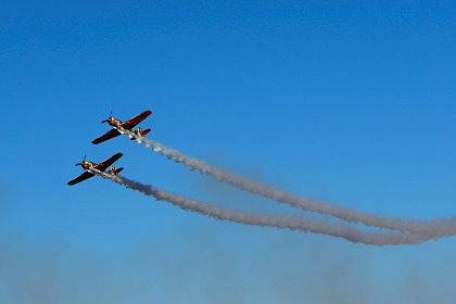 Mii de oameni au prins aripi, la Suceava Air Show