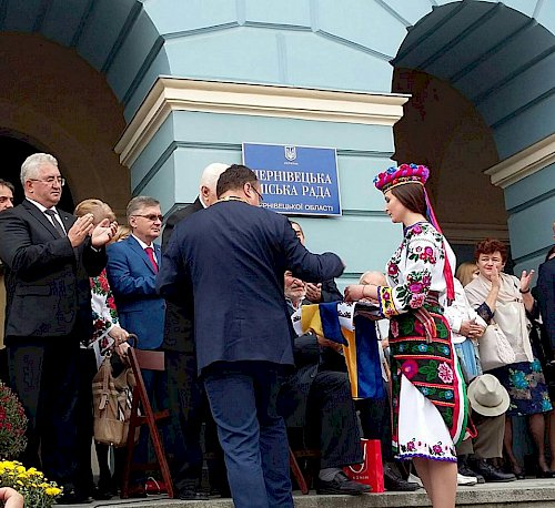 Suceava ar putea candida împreună cu Cernăuți la titlul de Capitală Culturală Europeană
