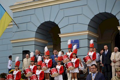 Suceava ar putea candida împreună cu Cernăuți la titlul de Capitală Culturală Europeană