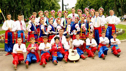 Brio Sonores, Cătălin Creţu si Ansamblul „Kozaciok”, pe scena Casei de Cultură, în scop caritabil