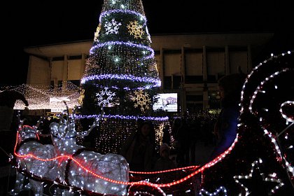 Suceava a îmbrăcat haina sărbătorilor de iarnă