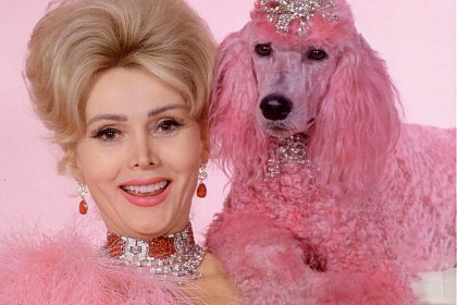 Legendara Zsa Zsa Gabor a murit la vârsta de 99 de ani