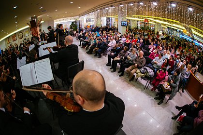 Concertul de Anul Nou, la Iulius Mall Suceava