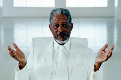 Morgan Freeman lucreaza la filmul "Povestea lui Dumnezeu"