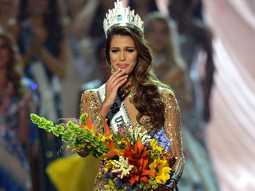 Cea mai frumoasa femeie din lume - Iris Mittenaere, noua Miss Universe - Galerie foto - video