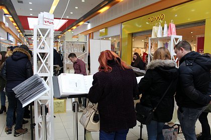 Zeci de ofertanţi, premii valoroase şi concerte live, la Târgul de Nunţi Trend Mariaj, de la Shopping City Suceava