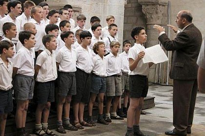 Proiecţia filmului „Les choristes”, la Biroul Francez din Suceava