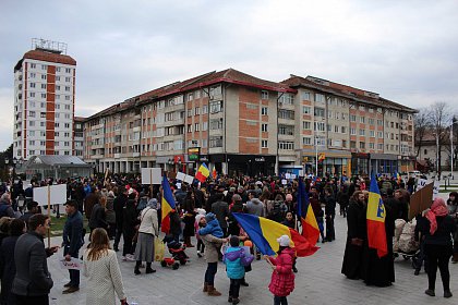 Peste 1000 de participanți la „Marșul pentru viață”, pe străzile Sucevei