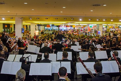 Concert Pascal, cu Filarmonica de Stat Botoşani, la Iulius Mall - Filarmonica de Stat Botoşani