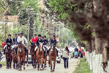 Parada Ecvestră din Ținutul Rădăuților, în Centrul Istoric