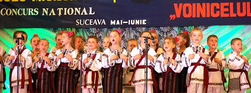 Festival – concurs de interpretare artistică si spectacol folcloric la Iulius Mall Suceava