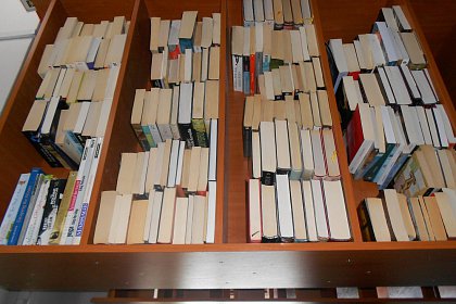 O mie de cărţi în limba engleză pentru Biblioteca Bucovinei şi alte biblioteci publice din judeţ