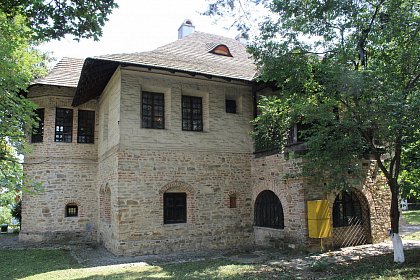 Expozitie concurs “Vis de copil în casa bunicilor” , la Hanul Domnesc - Hanul Domnesc Suceava