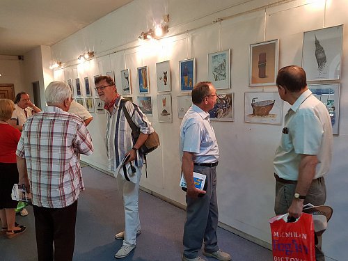 Expoziţia Internaţională de Grafică Satirică Bucovina – România și-a desemnat câștigătorii - Foto