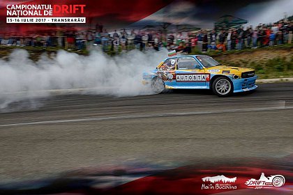 Drift Rarău – spectacol auto la înălțime, cu mașini tunate, piloți îndrăzneți și sute de cai putere