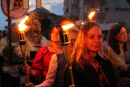 Parada cu făclii a deschis festivitățile celui mai mare festival medieval din țară, la Suceava - Galerie Foto