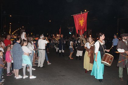 Parada cu făclii a deschis festivitățile celui mai mare festival medieval din țară, la Suceava - Galerie Foto