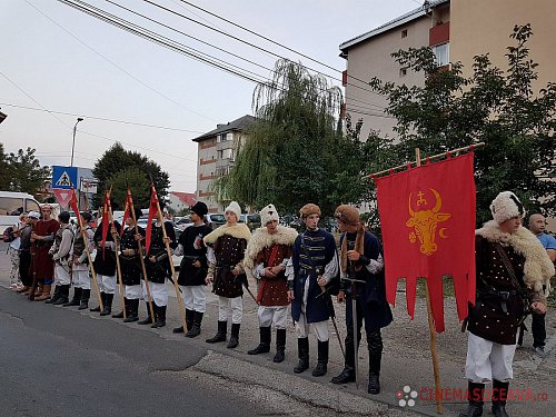 Parada cu făclii a deschis festivitățile celui mai mare festival medieval din țară, la Suceava - Galerie Foto