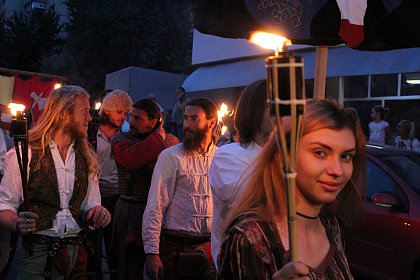 Parada cu făclii a deschis festivitățile celui mai mare festival medieval din țară, la Suceava - Galerie Foto