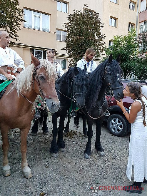 Parada cu făclii a deschis festivitățile celui mai mare festival medieval din țară, la Suceava - Galerie Foto